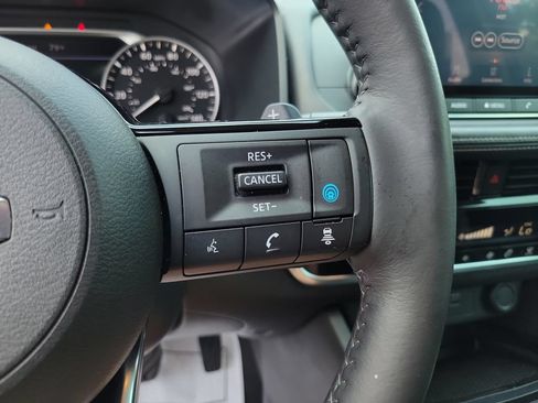 Used 2021 Nissan Rogue SV w/ Premium Package AWD/4WD image 24