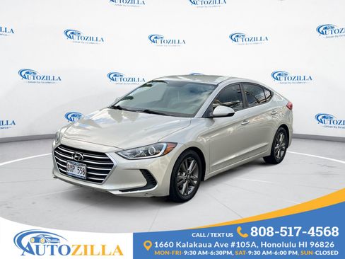 Used 2017 Hyundai Elantra SE FWD image 1