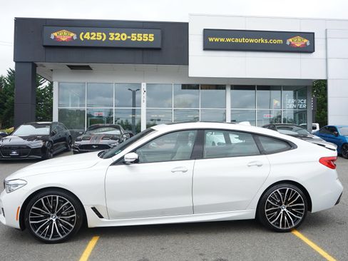 Used 2018 BMW 640i Gran Turismo xDrive AWD/4WD image 2