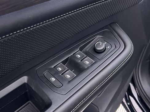 New 2025 Volkswagen Atlas SEL image 13