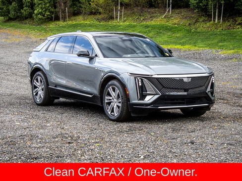 Used 2024 Cadillac Lyriq Tech w/ LPO, Floor Liner Package AWD/4WD image 10