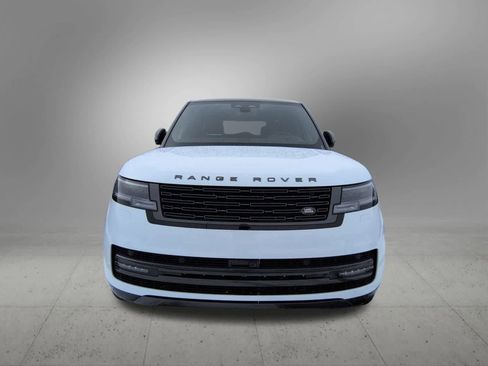 New 2026 Land Rover Range Rover SE image 9