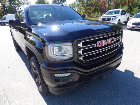 Used 2018 GMC Sierra 1500 Elevation image 2