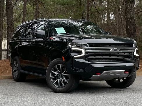 Used 2021 Chevrolet Tahoe Z71 w/ Z71 Off-Road Package image 9