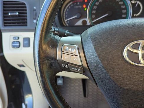 Used 2009 Toyota Venza AWD image 12