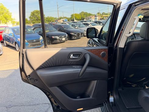 Used 2017 Nissan Armada Platinum AWD/4WD image 16