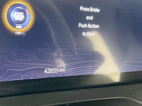 Used 2023 Jeep Grand Cherokee Altitude image 12