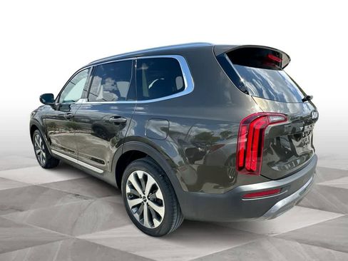 Used 2022 Kia Telluride EX w/ EX Premium Package image 6