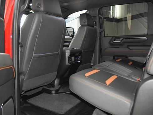 Used 2024 GMC Sierra 2500 AT4 w/ AT4 Premium Plus Package image 40