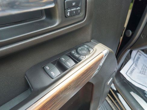 Used 2022 Chevrolet Silverado 3500 High Country w/ Z71 Off-Road Package AWD/4WD image 19