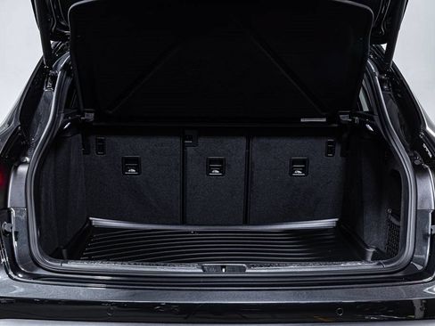Certified 2025 Porsche Macan Turbo AWD/4WD image 25