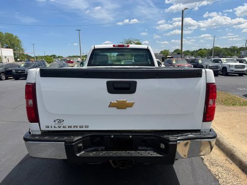 Used 2013 Chevrolet Silverado 1500 W/T RWD image 6