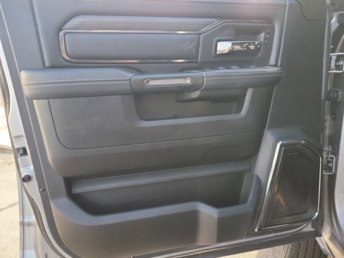 Used 2024 RAM 3500 Limited image 16