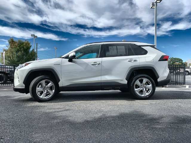 Used 2021 Toyota RAV4 Limited w/ Limited Grade Weather Package AWD/4WD image 5