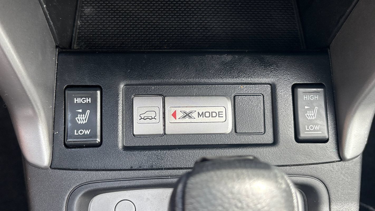 Used 2014 Subaru Forester 2.5i Limited AWD/4WD image 18