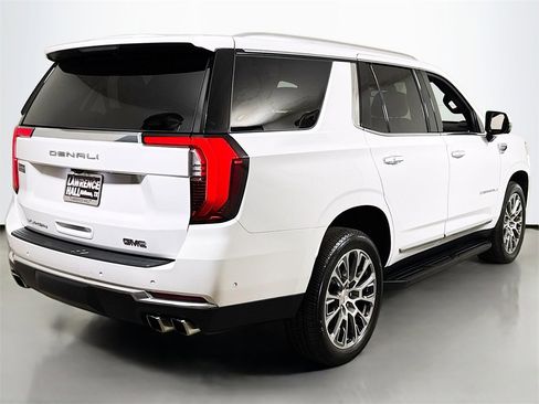 Certified 2025 GMC Yukon Denali image 4