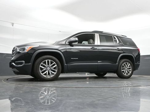 Used 2017 GMC Acadia SLE FWD image 46