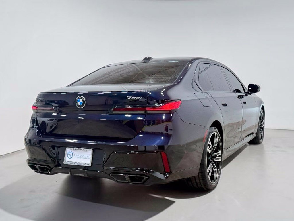 Used 2025 BMW 760i xDrive AWD/4WD image 22