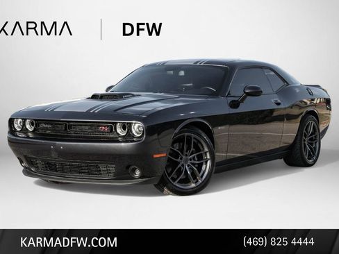Used 2018 Dodge Challenger R/T Plus image 1
