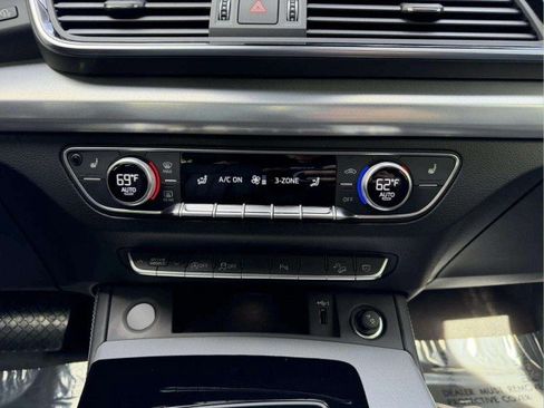 Certified 2023 Audi Q5 2.0T Premium Plus w/ Premium Plus Package AWD/4WD image 17