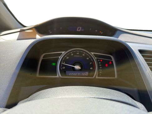 Used 2010 Honda Civic LX image 11