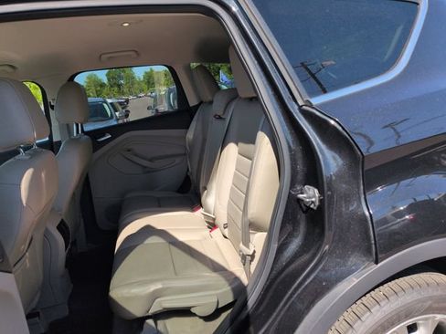 Used 2015 Ford Escape Titanium AWD/4WD image 24
