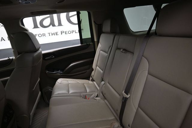 Used 2019 Chevrolet Suburban LT AWD/4WD image 23
