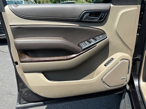 Used 2018 Chevrolet Tahoe LT RWD image 10