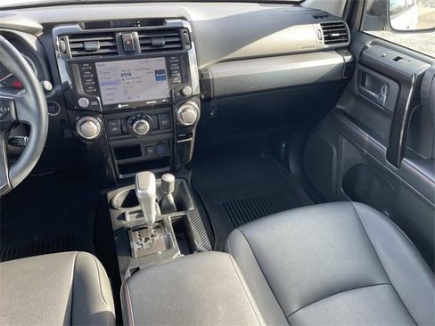 Used 2021 Toyota 4Runner TRD Off-Road Premium image 15