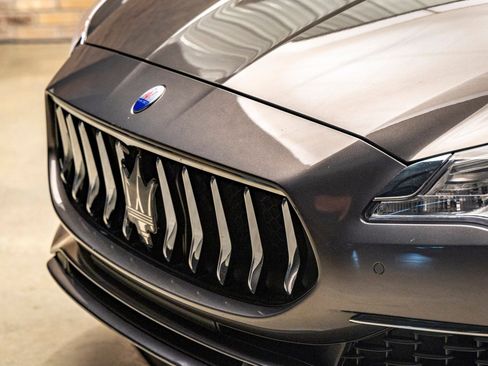 Used 2017 Maserati Quattroporte S GranLusso Q4 image 23