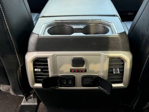 Used 2020 Ford F150 Lariat w/ Equipment Group 502A Luxury AWD/4WD image 23
