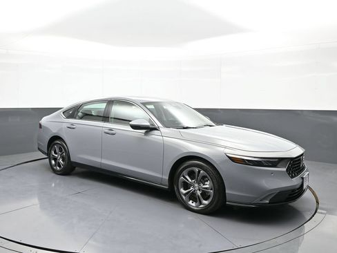Used 2024 Honda Accord EX-L image 4