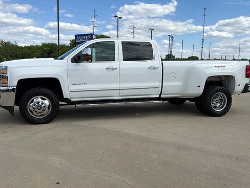 Used 2015 Chevrolet Silverado 3500 LTZ w/ Duramax Plus Package AWD/4WD image 8