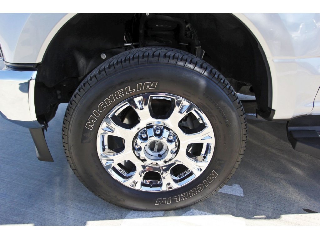 Used 2022 Ford F250 Lariat w/ Lariat Ultimate Package AWD/4WD image 30