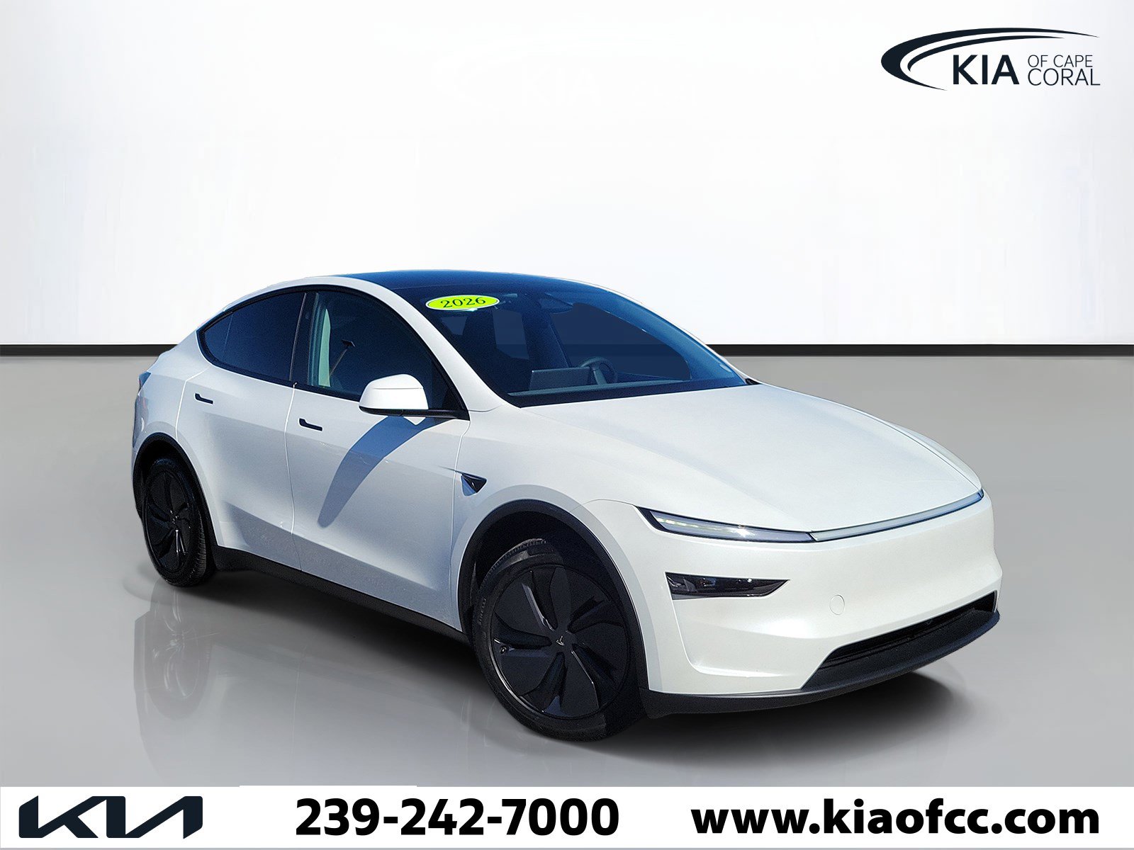 Used 2026 Tesla Model Y 2WD image 1