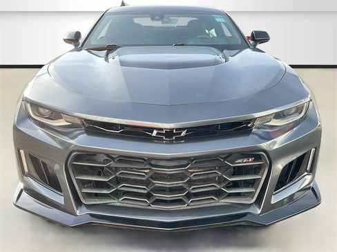 Used 2023 Chevrolet Camaro ZL1 image 2