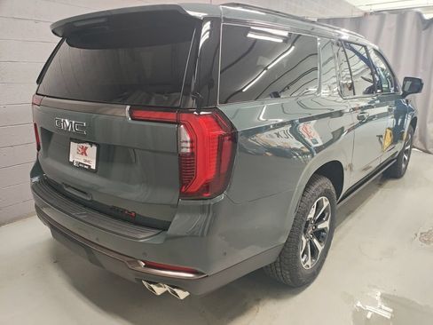 New 2026 GMC Yukon XL AT4 Ultimate AWD/4WD image 2