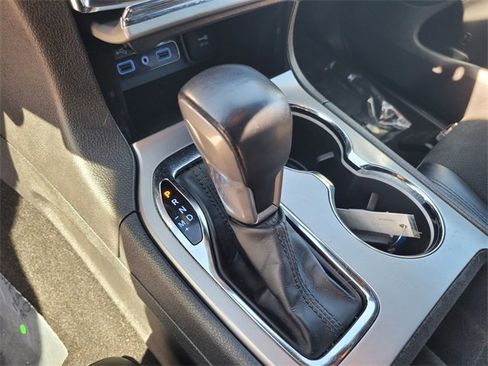 Used 2021 Jeep Grand Cherokee Laredo X image 20