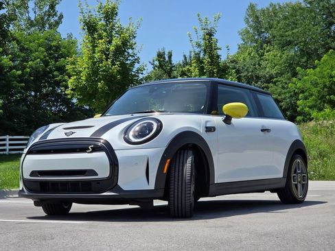 Used 2024 MINI Cooper SE FWD image 27