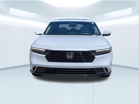 Used 2023 Honda Accord Touring image 10