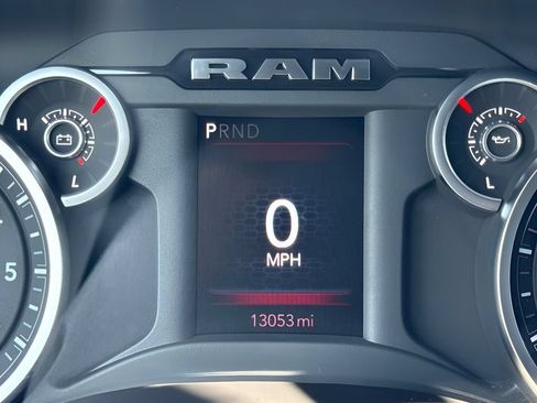 Used 2025 RAM 2500 Big Horn AWD/4WD image 21