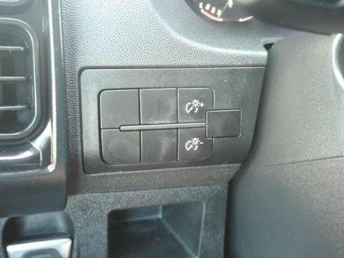 Used 2023 RAM ProMaster 2500 FWD image 27
