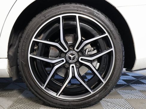 Used 2022 Mercedes-Benz E 350 Sedan image 15