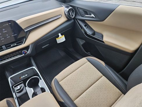 New 2026 Chevrolet Equinox ACTIV w/ Convenience Package III image 15