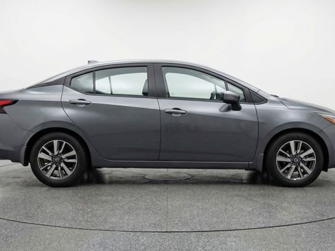 Used 2025 Nissan Versa SV image 11