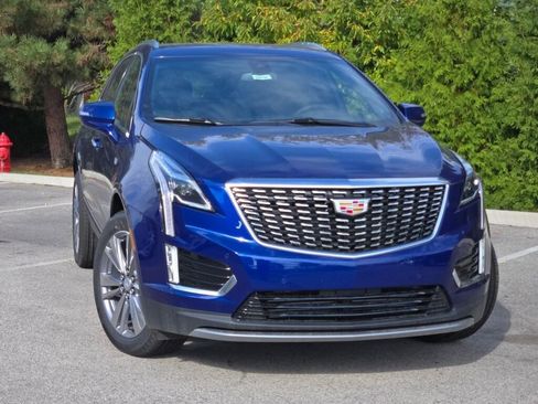 New 2025 Cadillac XT5 Premium Luxury FWD image 4