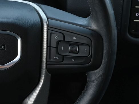 Used 2022 GMC Yukon Denali RWD image 11