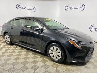Certified 2022 Toyota Corolla L image 1