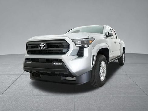 Used 2026 Toyota Tacoma SR5 RWD image 35