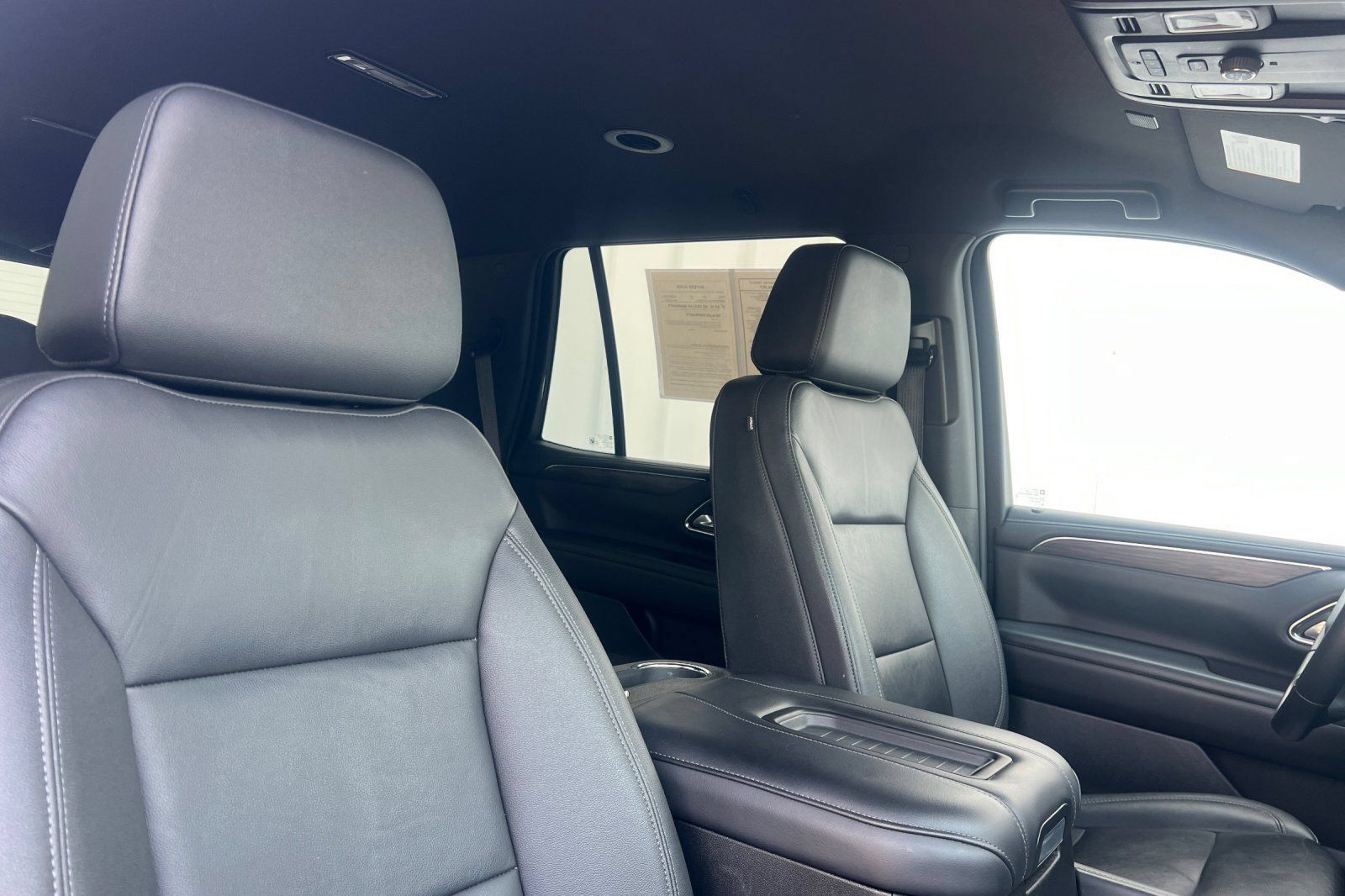Used 2024 Chevrolet Tahoe LT AWD/4WD image 15